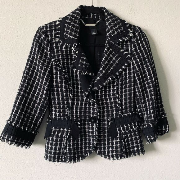 White House Black Market Jackets & Blazers - White House Black Market Tweed Cropped Blazer